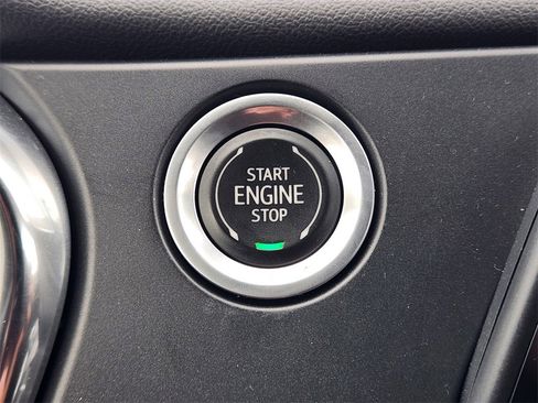 Used 2022 Chevrolet Blazer LT image 20