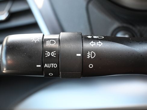 Certified 2021 Subaru Forester Premium AWD/4WD image 28