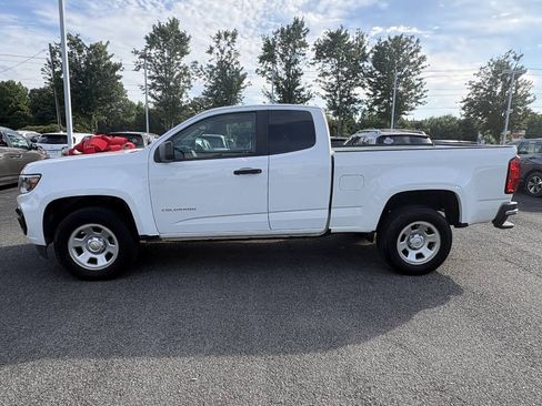 Used 2022 Chevrolet Colorado W/T RWD image 3