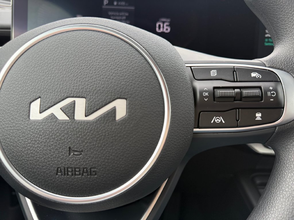 New 2026 Kia K5 LXS FWD image 26