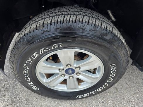 Used 2020 Ford F150 XLT w/ Equipment Group 301A Mid AWD/4WD image 10