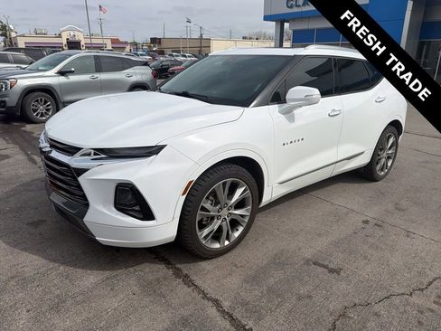 Used 2019 Chevrolet Blazer Premier w/ Sun and Wheels Package image 2