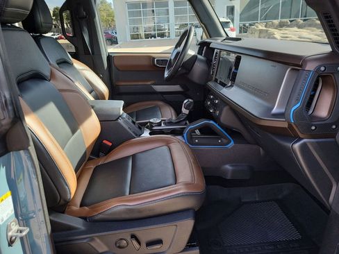 Used 2023 Ford Bronco Outer Banks image 28