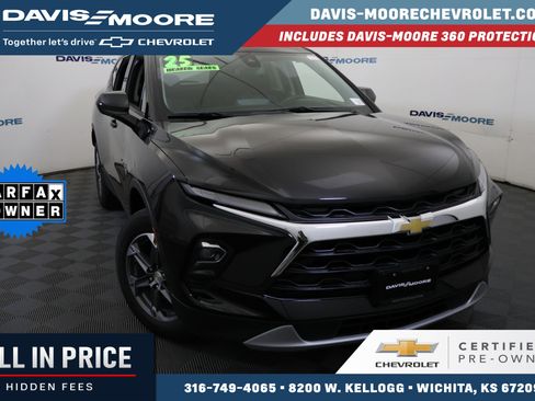 Certified 2025 Chevrolet Blazer LT FWD image 1