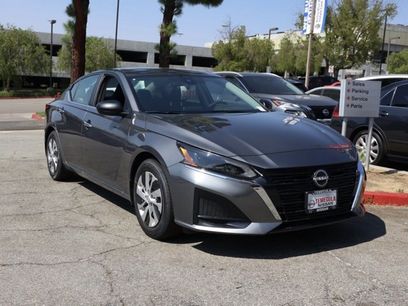 New 2025 Nissan Altima 2.5 S