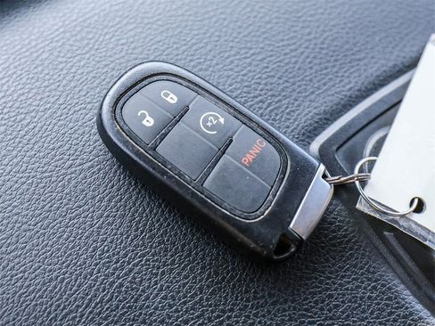 Used 2016 RAM 1500 Laramie w/ Convenience Group image 42