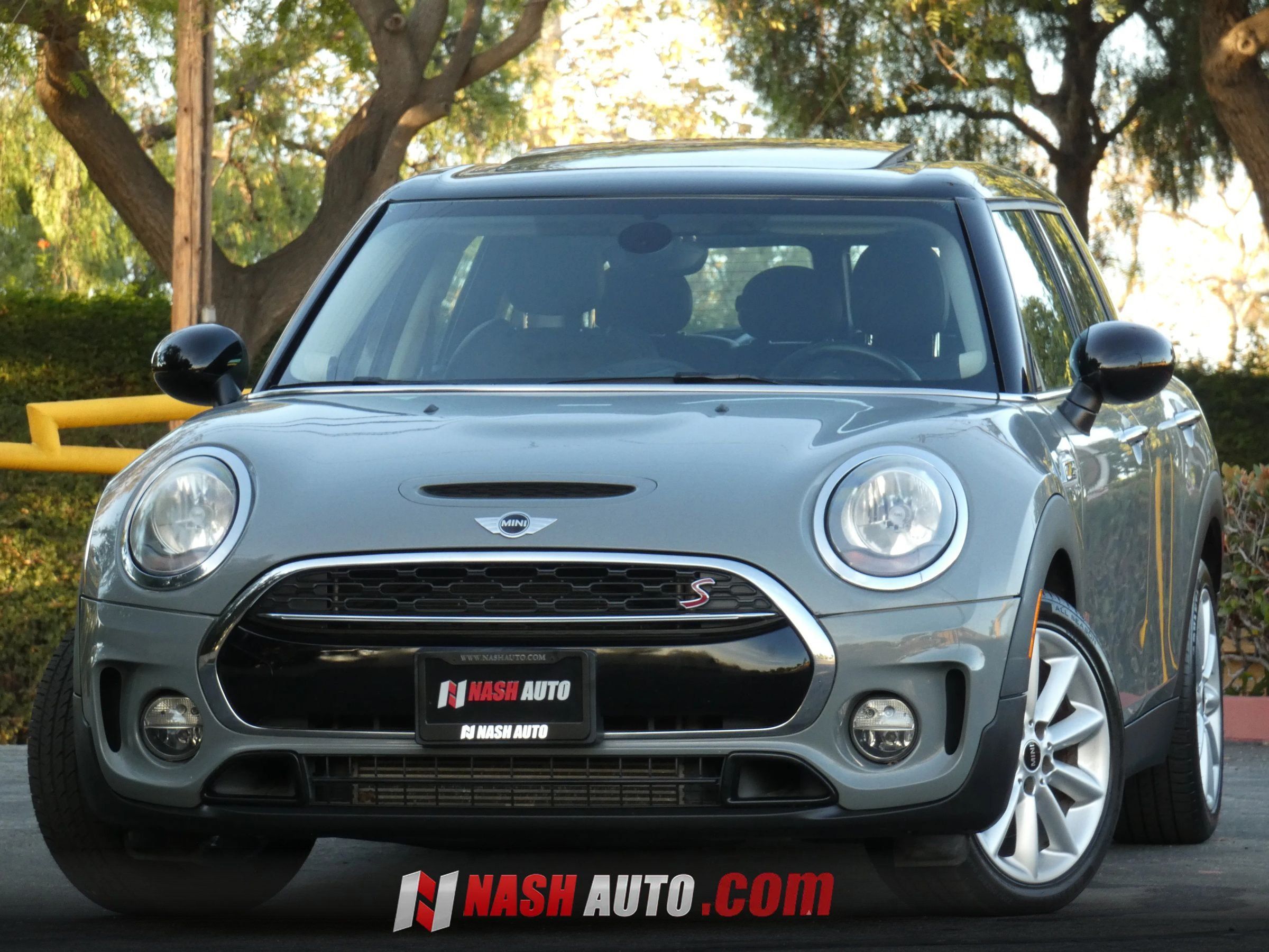Used 2017 MINI Cooper Clubman S FWD image 4