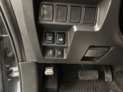Used 2024 Nissan Frontier PRO-4X w/ Off-Road Protection Package AWD/4WD image 24