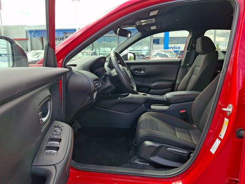 Certified 2024 Honda HR-V Sport image 12