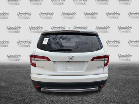 Used 2021 Honda Pilot EX image 9