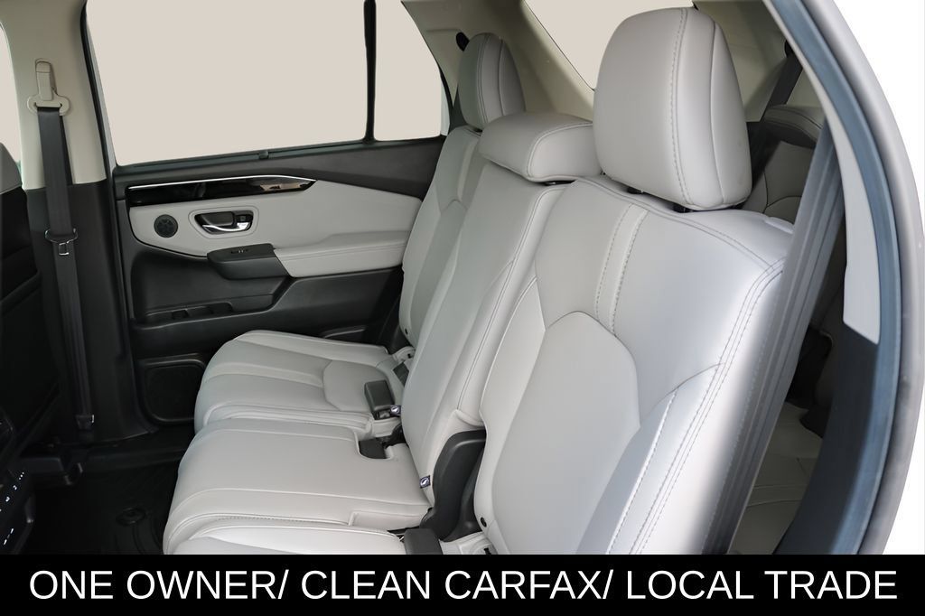 Used 2025 Honda Pilot EX-L image 15