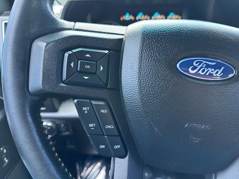 Used 2018 Ford F150 XLT w/ Equipment Group 302A Luxury AWD/4WD image 19