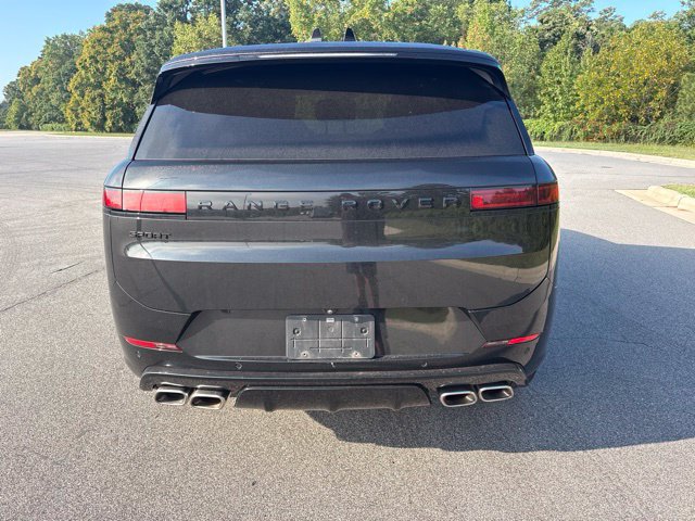 Used 2025 Land Rover Range Rover Sport Dynamic SE AWD/4WD image 11