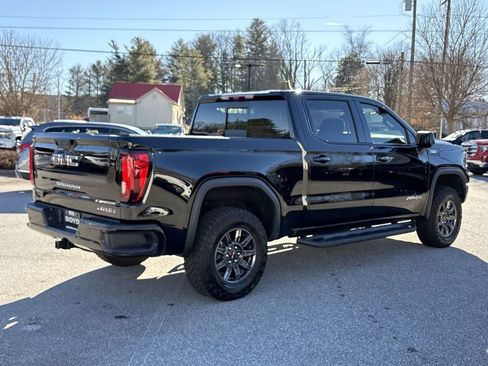 Certified 2024 GMC Sierra 1500 AT4X image 10