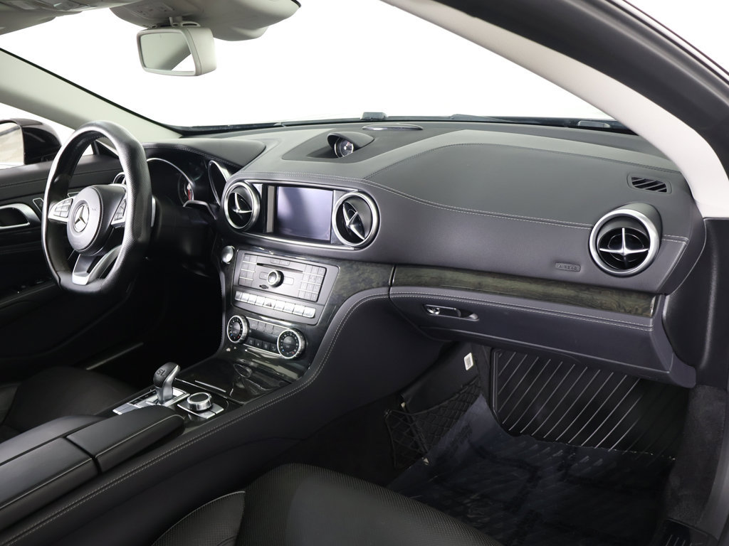 Used 2018 Mercedes-Benz SL 450 image 29