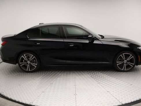Used 2023 BMW 330i Sedan w/ Premium Package RWD image 7