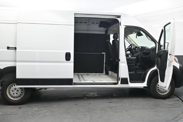 Used 2026 RAM ProMaster 2500 w/ Convenience Group FWD image 47