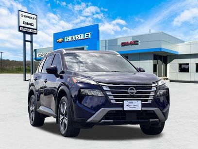 Used 2025 Nissan Rogue SL