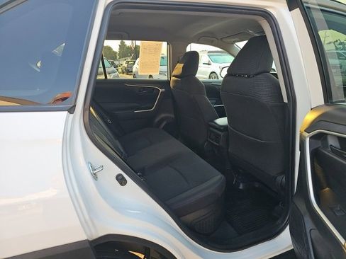 Used 2023 Toyota RAV4 LE image 17