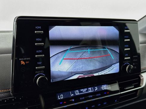Certified 2021 Toyota Sienna XSE w/ XSE Plus Package FWD image 15