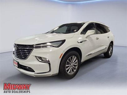 Used 2023 Buick Enclave Essence w/ LPO, Floor Liner Package