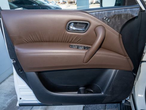 Used 2023 Nissan Armada Platinum w/ Captain's Chairs Package image 14