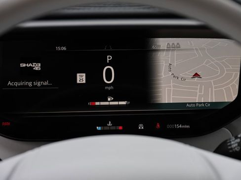 New 2025 Land Rover Range Rover Sport Dynamic SE AWD/4WD image 24