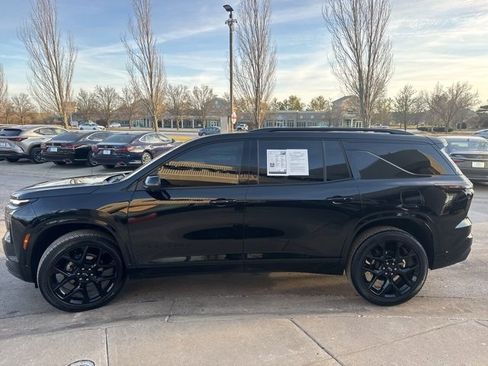 Used 2024 Chevrolet Traverse RS w/ LPO, Floor Liner Package image 6