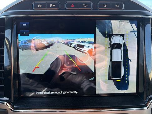 Used 2022 Ford F350 Lariat w/ Lariat Ultimate Package image 41