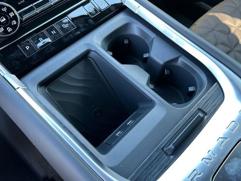 New 2026 Nissan Armada Platinum Reserve image 37