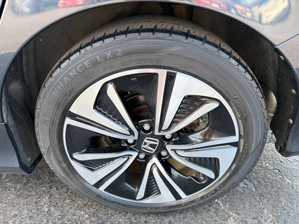 Used 2016 Honda Civic EX-L image 37