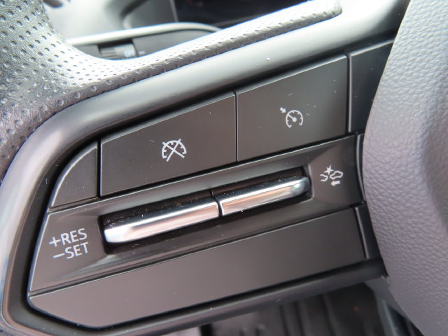 Certified 2025 Chevrolet Silverado EV W/T AWD/4WD image 19