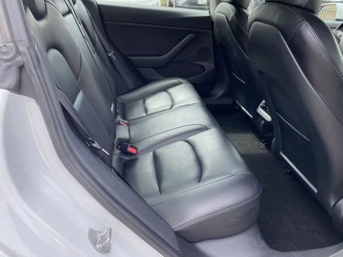 Used 2021 Tesla Model 3 Standard Range Plus image 7