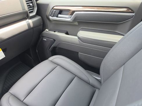 New 2026 Chevrolet Silverado 1500 LT Trail Boss w/ LT Trail Boss Premium Package AWD/4WD image 18