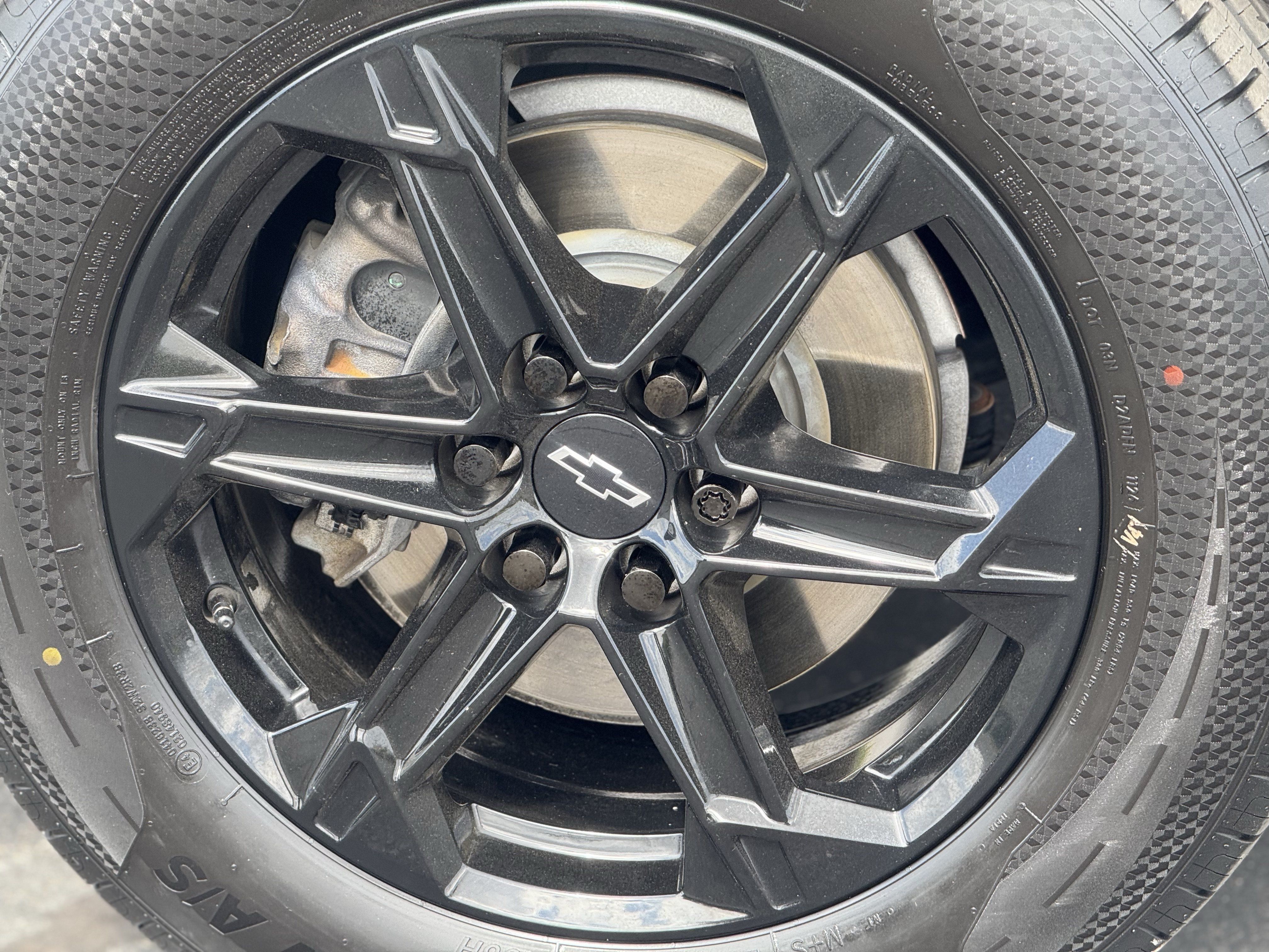 Used 2023 Chevrolet Blazer LT w/ Midnight/Sport Edition FWD image 8