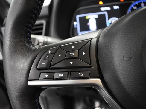 Used 2019 Nissan Leaf SL Plus FWD image 29
