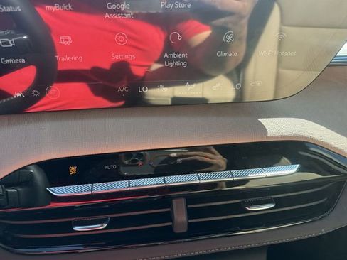 New 2026 Buick Enclave Preferred image 18