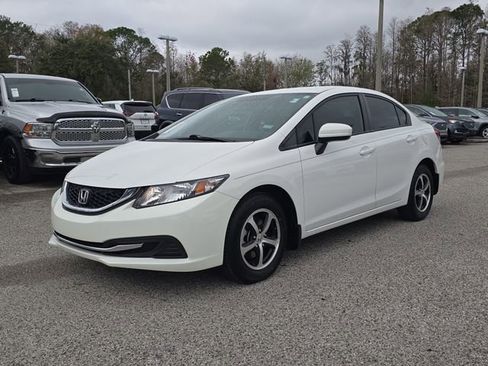 Used 2015 Honda Civic SE image 4