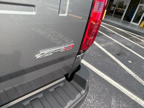 Used 2021 Chevrolet Colorado ZR2 AWD/4WD image 13