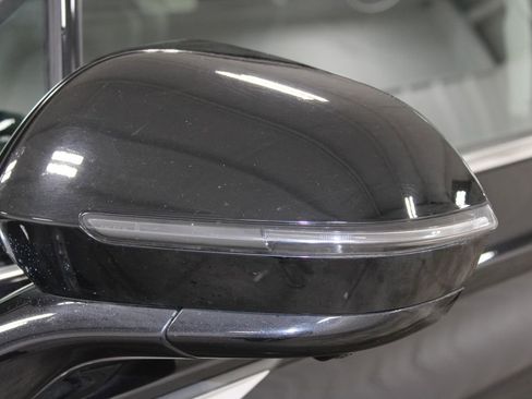 Used 2024 Lincoln Corsair AWD w/ Equipment Group 101A image 16