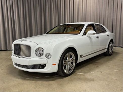 Used 2012 Bentley Mulsanne image 3