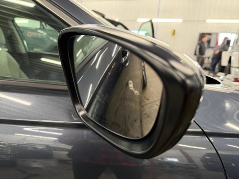 Used 2023 Honda Accord EX image 25