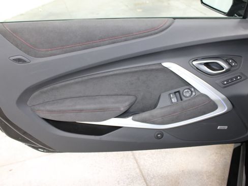 Used 2023 Chevrolet Camaro ZL1 RWD image 22