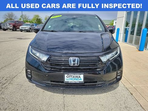 Used 2023 Honda Odyssey Sport image 3