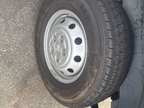 Used 2023 RAM ProMaster 2500 image 23