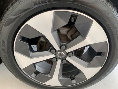 Certified 2023 Volvo XC40 B5 Plus w/ Driver Assist Package image 8