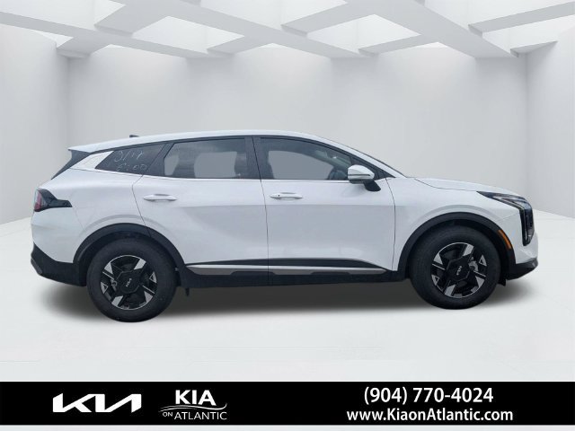 Used 2026 Kia Sportage LX w/ LX Convenience Package FWD image 2