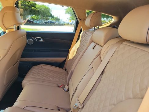 Used 2024 Genesis GV80 3.5T Advanced AWD/4WD image 12