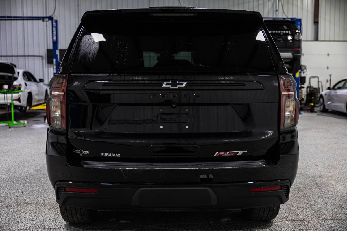 Used 2024 Chevrolet Tahoe RST w/ Luxury Package RWD image 4