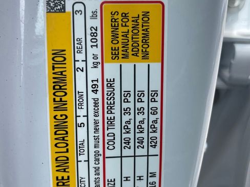Used 2024 Chevrolet Equinox LS w/ Driver Confidence II Package FWD image 28